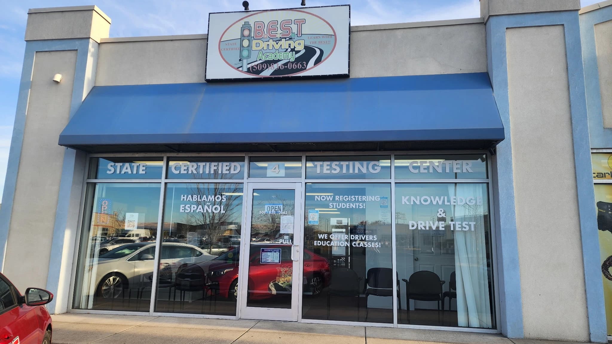 Best Driving Academy storefront in Sunnyside WA